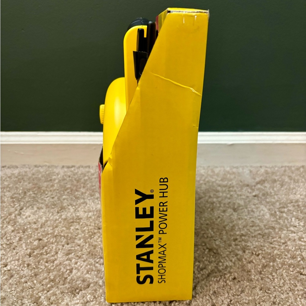 Stanley Shopmax Power Hub